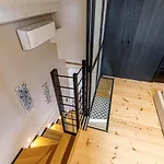 Art Loft Venetian Well *