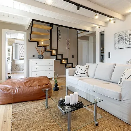Art Loft Venetian Well * Corfu (city)