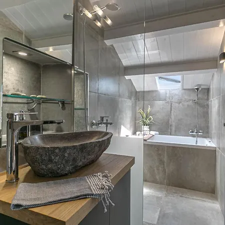 Art Loft Venetian Well Corfu (city)