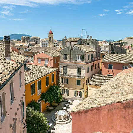 Art Loft Venetian Well *