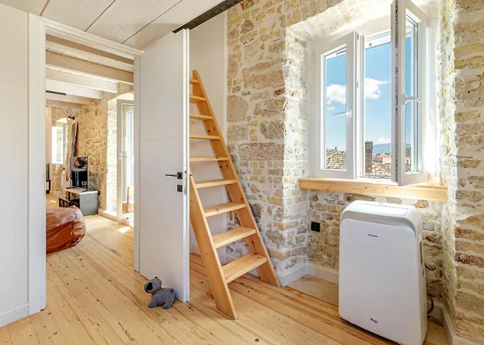 Art Loft Venetian Well * Corfu (city)